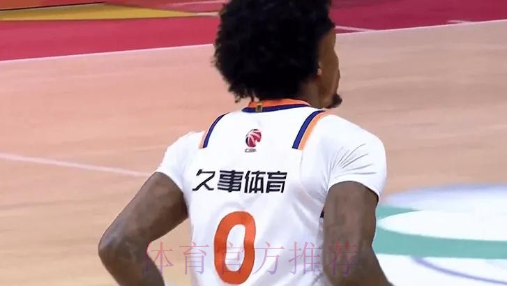 怀特塞德妙传 古德温超远三分命中